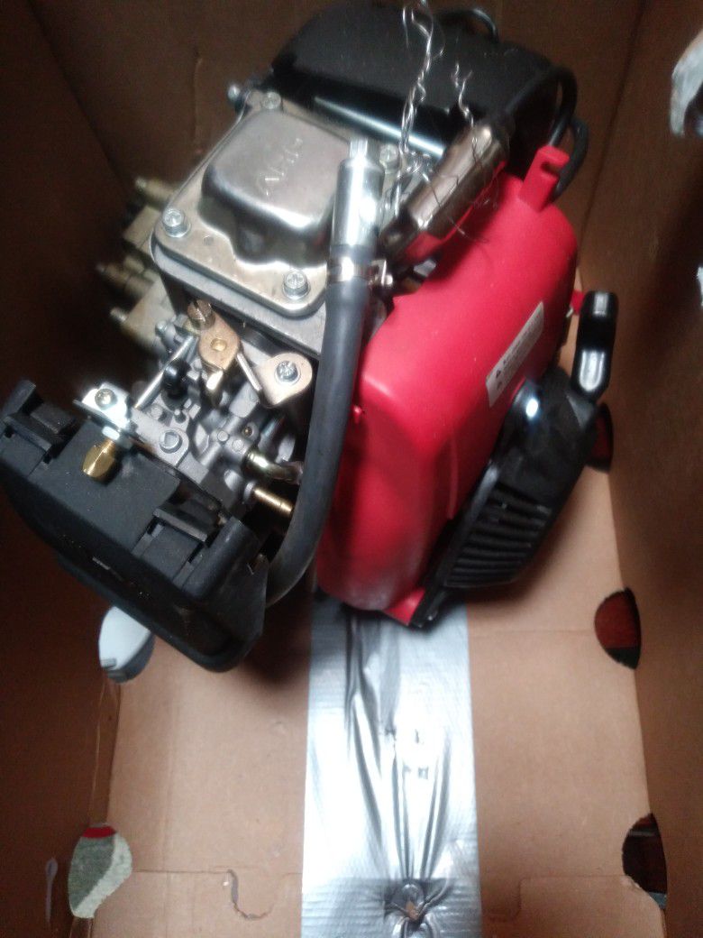 Photo 50 Cc Pocket Engine 4 Stroke Gear Reduction Box And All.