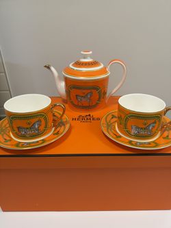 Hermes Tea Pot & Cup Set