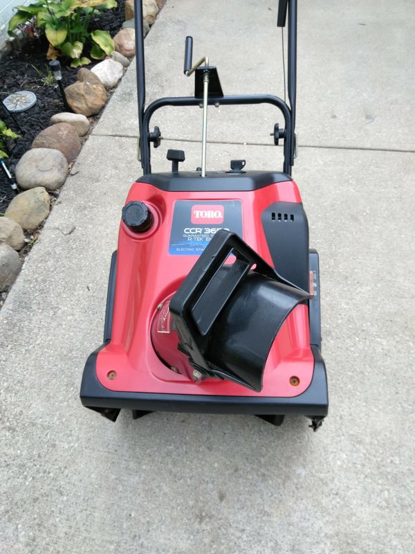 Toro CCR 3650 Snowblower for Sale in Cleveland, OH - OfferUp