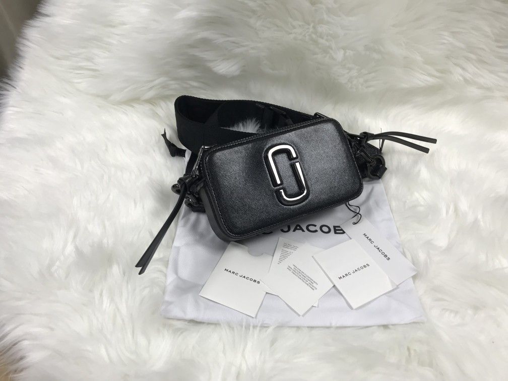 Marc Jacobs Colorblock Snapshot Crossbody bag   Black