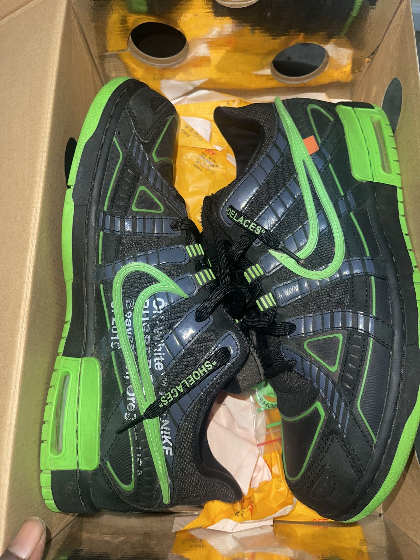 Off White “Air Rubber Dunk” Size 11.5