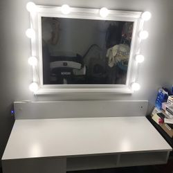 Vanity + Mirror (w/lights) + Chair 