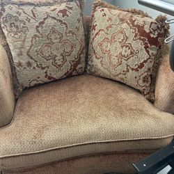 2 Love Seat Couch And Ottoman 