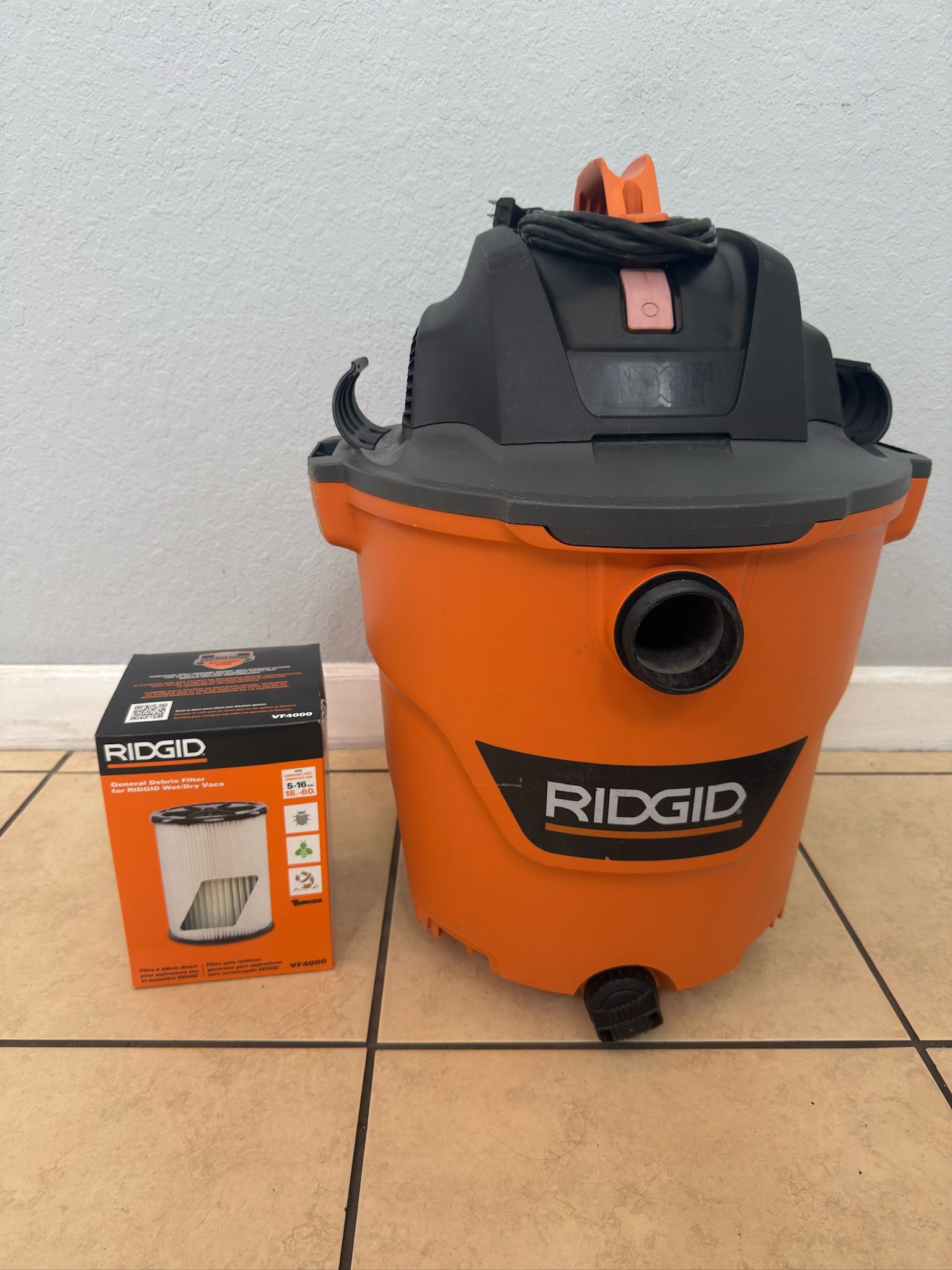 RIDGID Vacuum 12 Gallon 5.0 Peak HP