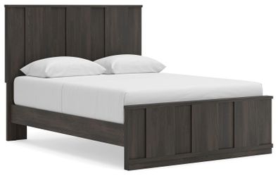 Shaehartin Dark Brown Queen Panel Platform Bed (Online Special Price)