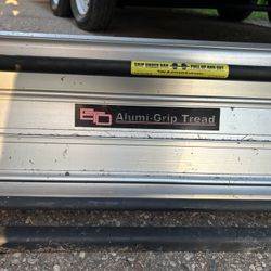 ETD Alumni Grip Tread