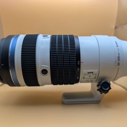 Olympus / OM System M.Zuiko Digital ED 50-200mm F2.8 IS PRO