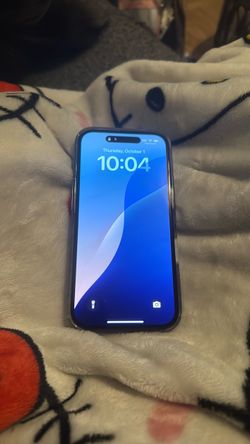 Apple iphone 16 regular size