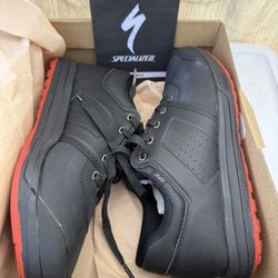Specialized Bike Shoes Size 9.5 New