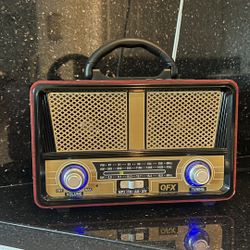 Good Working Little Bluetooth Radio Like New