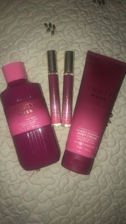 Bath & Body Works Fruity Musk Set