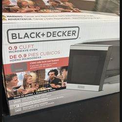 Black and Decker Microwave Oven .9 Cu.ft.