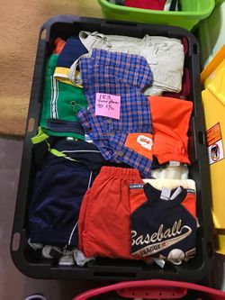 Big tub with newborn to 1 / 12 baby clothes very nice condition 183 pieces for $60