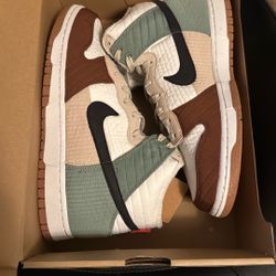 Women’s Dunk High lX Next Nature Size 9.5 Men’s 