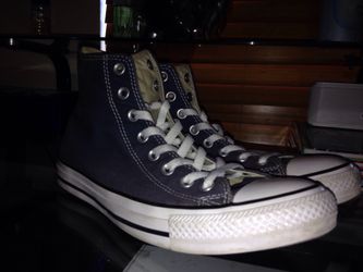 Converse size 8
