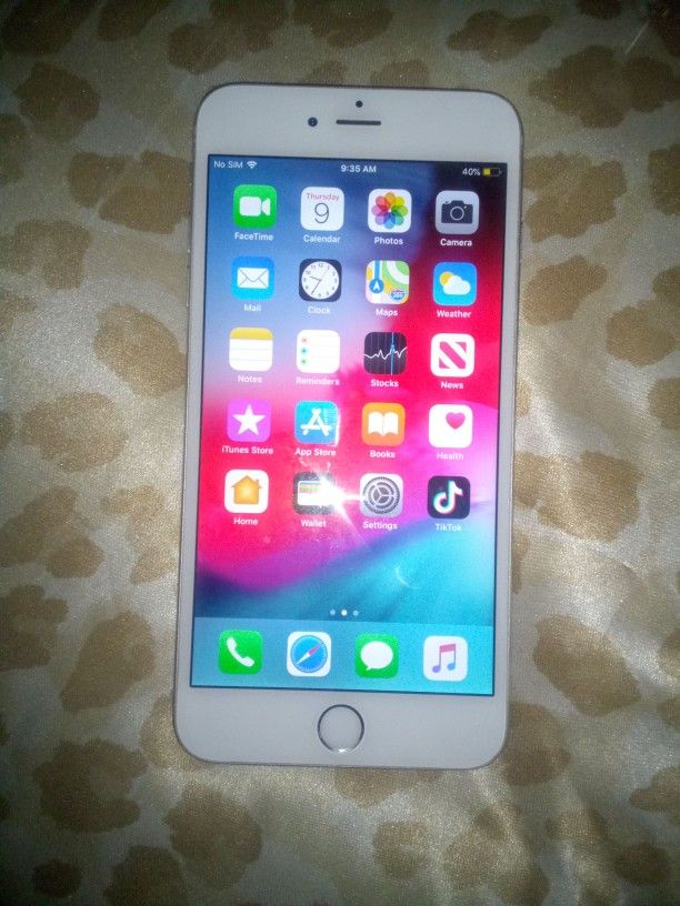 I Phone 6 Unlocked With Tik Tok 64GB $500