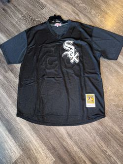 Mens  Mitchell & Ness White Sox Pull Over Jersey XL