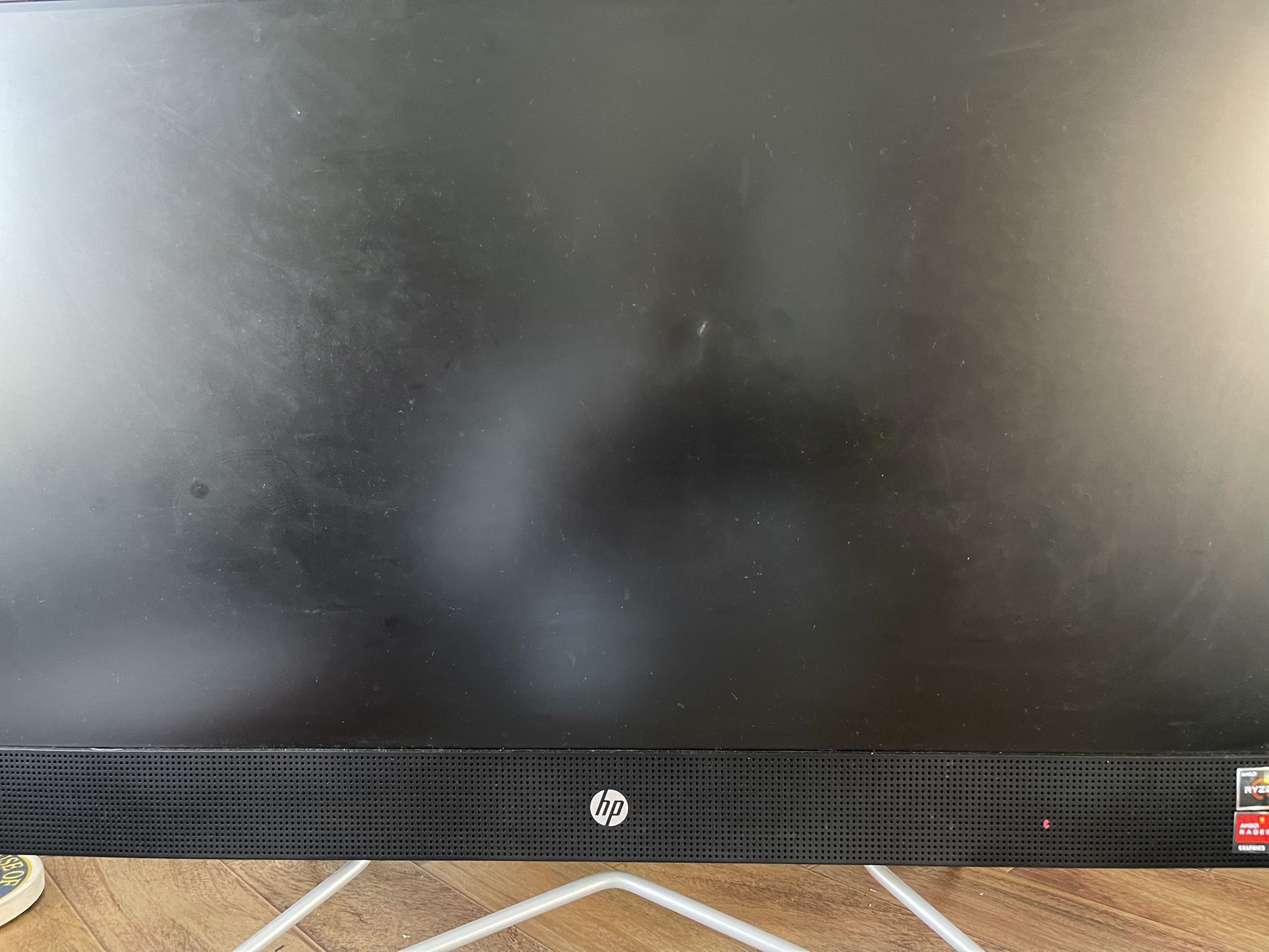 Hp All In One Desktop Computer AMD Ryzen 3, 3250U 8Gb RAM With All Accessories