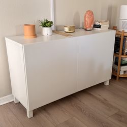 IKEA BESTÅ TV Stand / Media Console - White