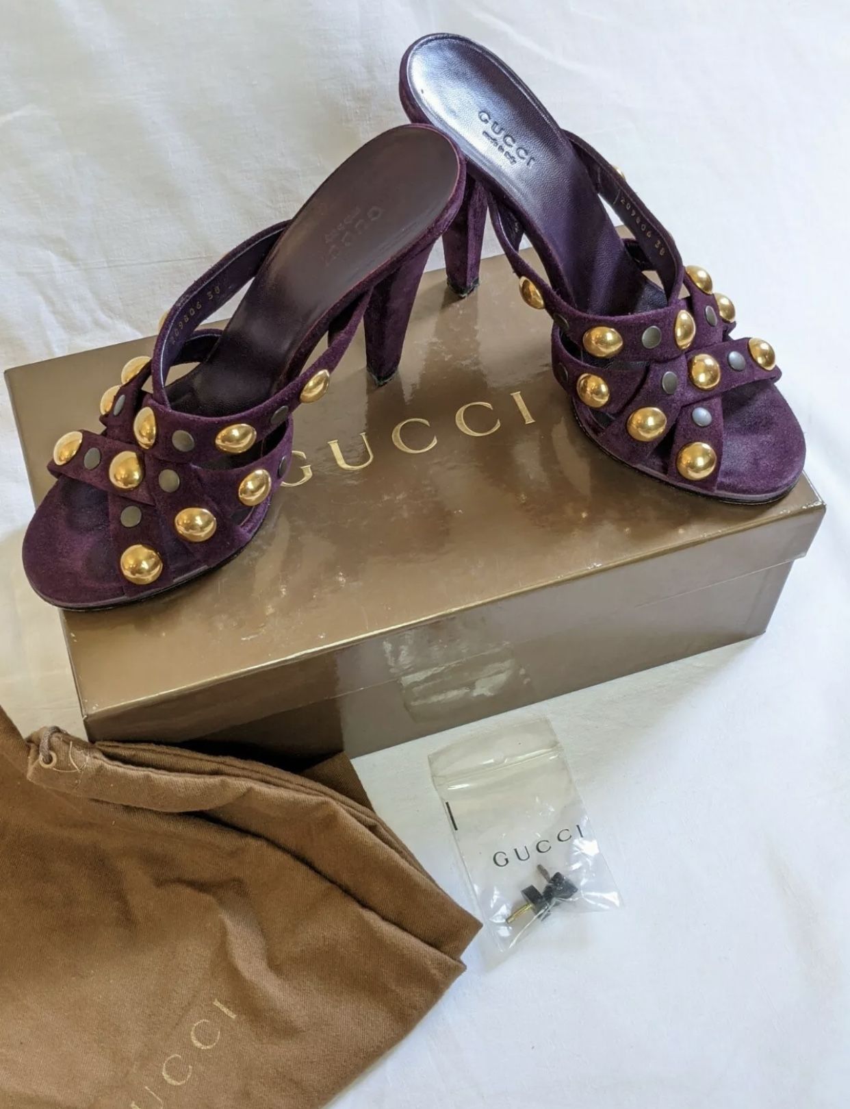 Gucci