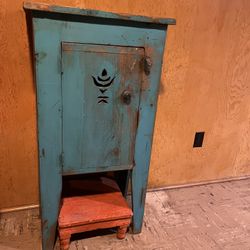 UNIQUE VINTAGE ANTIQUE DRESSER CABINET STORAGE 