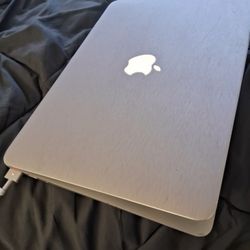 Apple MacBook Air