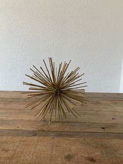 Gold Decorative Starburst