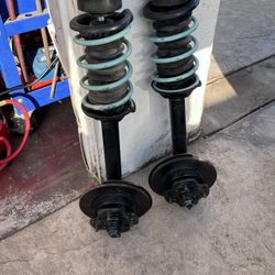Datsun 510 Strut With Rotor 