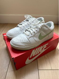 Nike Dunk Low HoneyDew – Size 9 – Great Condition W/ Box