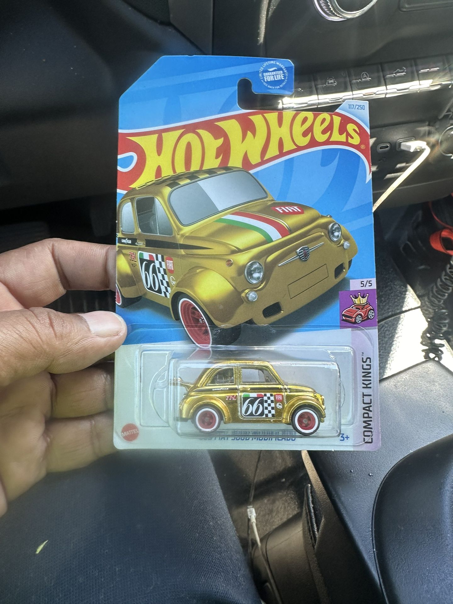 Hot Wheels Super Treasure Hunt