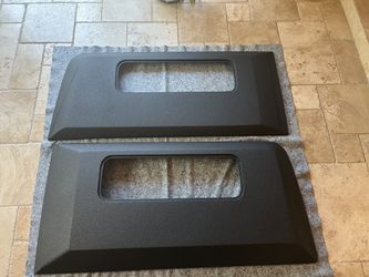 Pair of Capsules For Sprinter