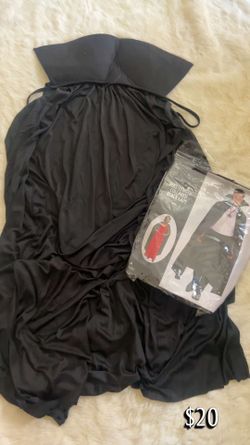Costume