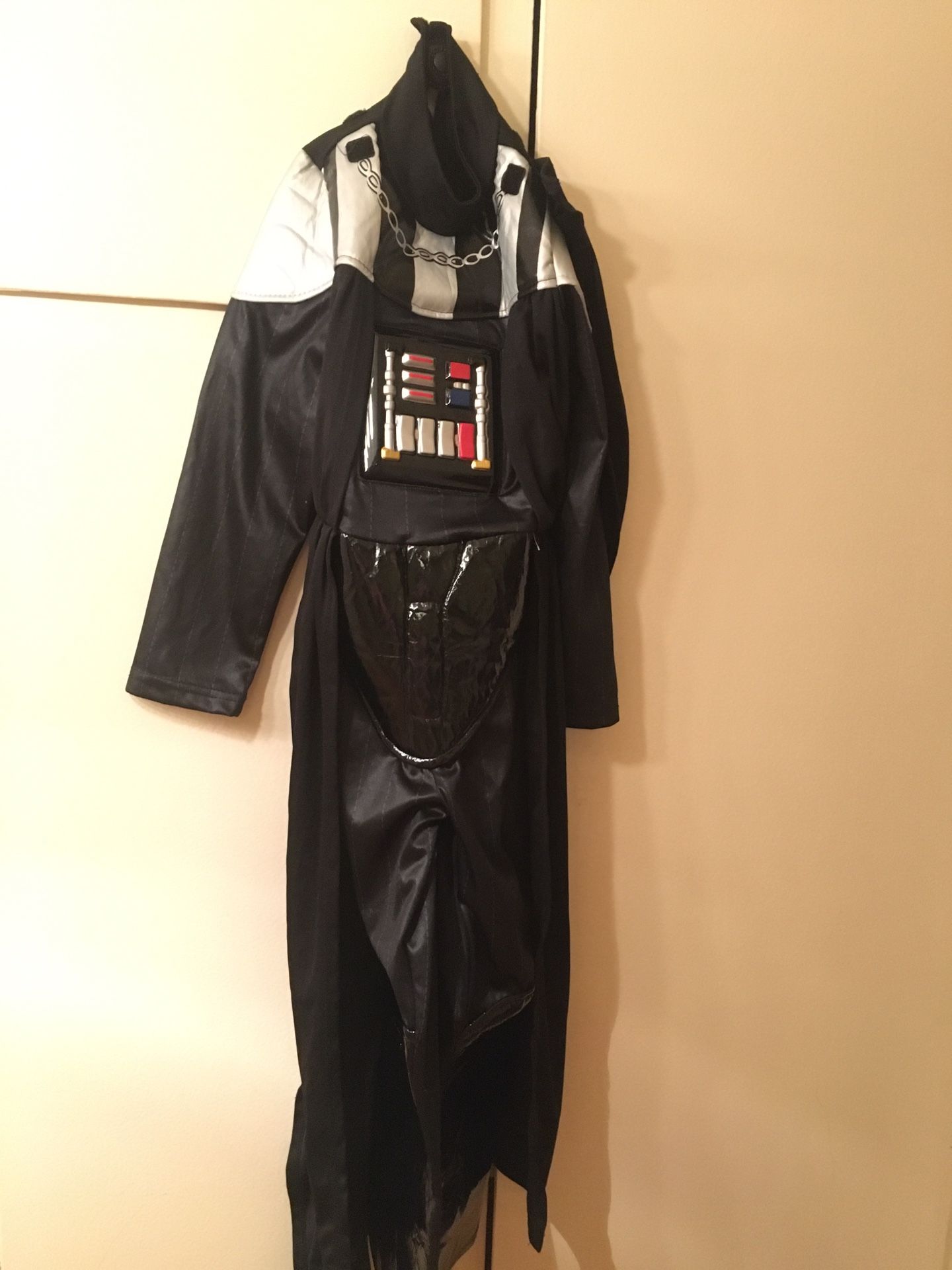 Disney Star Wars Darth Vader Halloween costume