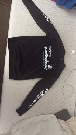 medium sweater