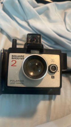 Vintage square shooter Polaroid camera