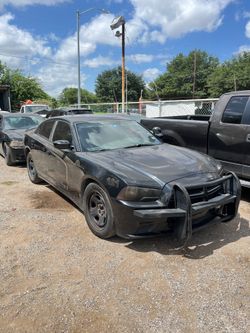 2014 Dodge charger sxt patrol car