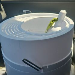 Litter Box With Scoop