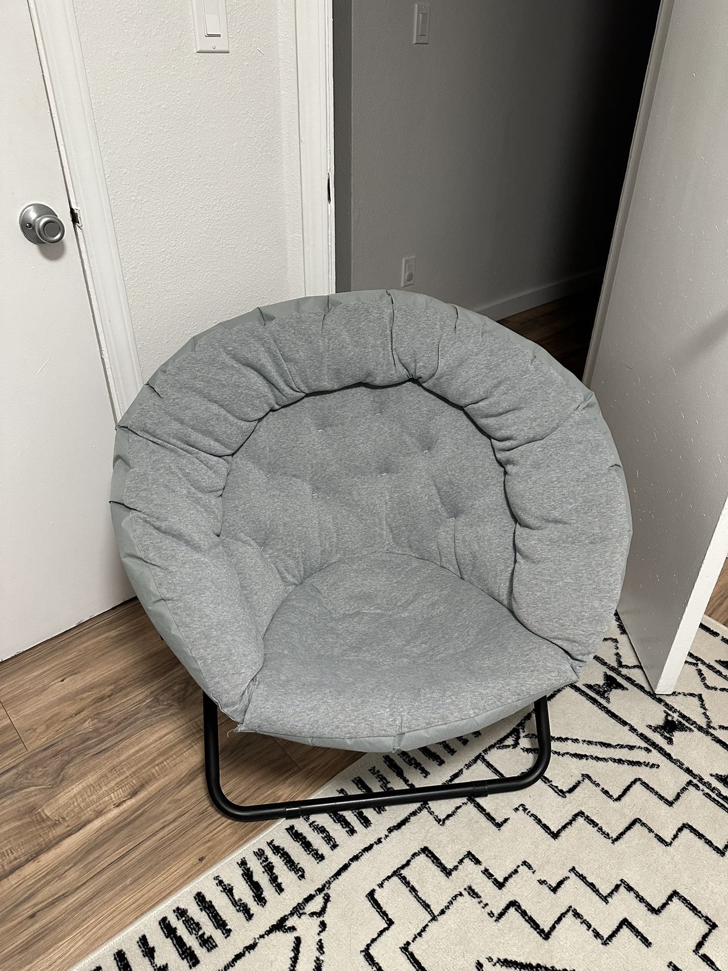 Lounge Chair