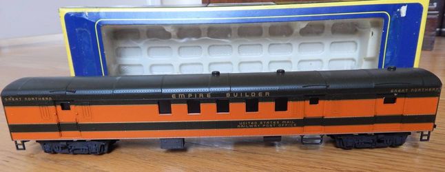 HO scale Great Northern Empire Builder Post Office car