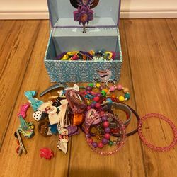 Frozen Jewelry Box & Hair Accessories