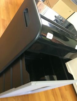 TRU RED™ 12-Sheet Micro-Cut Personal Shredder (TR-NMC122A)