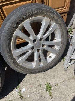 Rims And Tires For Chrysler 300 Just A Pair Of Two