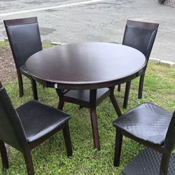 Kitchen Table And Chairs 