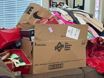 Tons of girl clothes & shoes