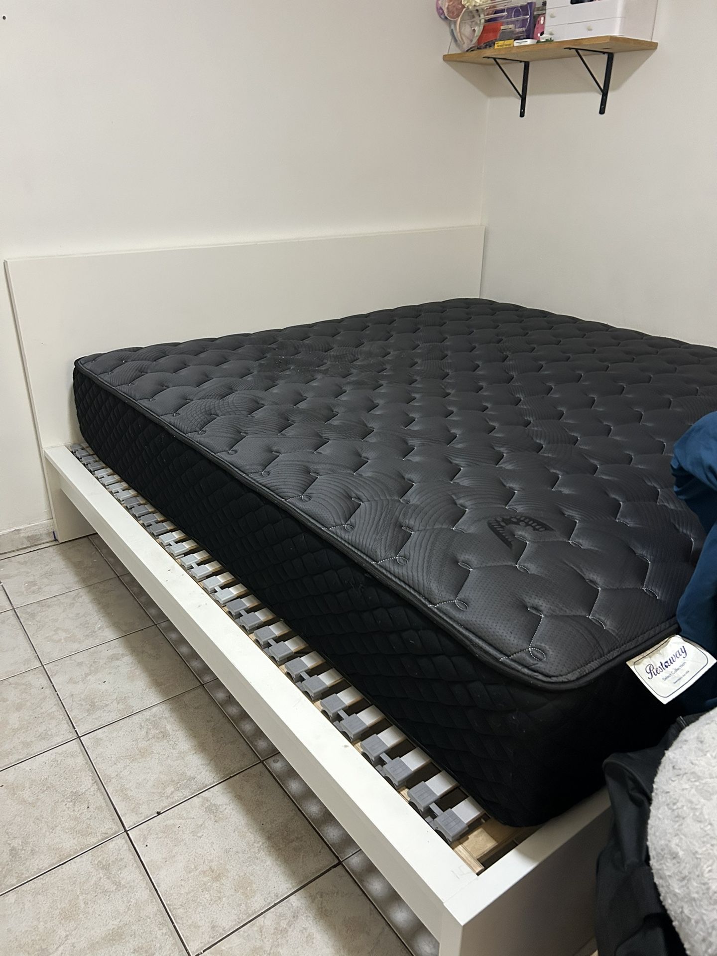 King size bed mattress