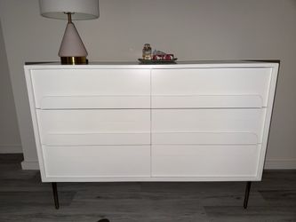 White Lacquer Six Drawer Dresser