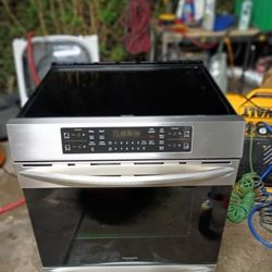 Frigidaire Gallery Induction Range