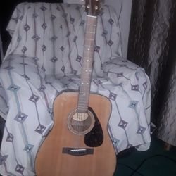 Yamaha  F335 Acoustic  Guitar 