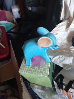 Elephant figuring home decor