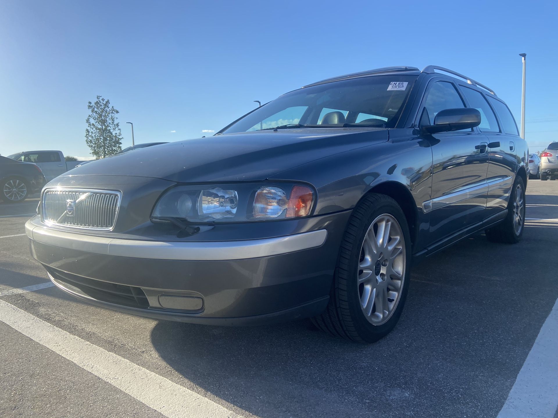 2004 Volvo V70